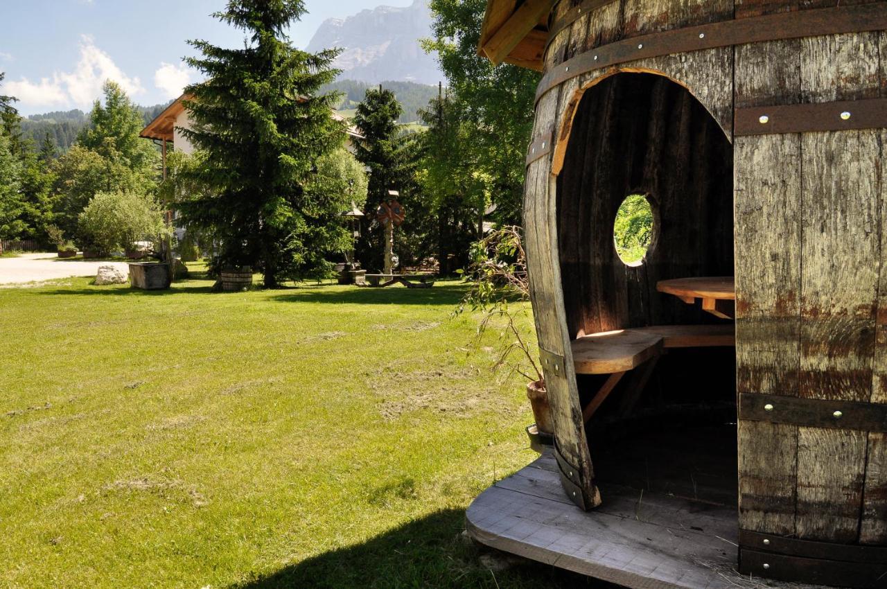 Guesthouse Rungg Badia (South Tyrol) Buitenkant foto