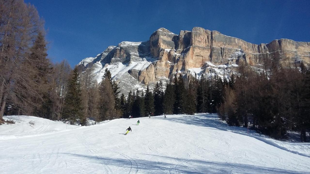 Guesthouse Rungg Badia (South Tyrol) Buitenkant foto